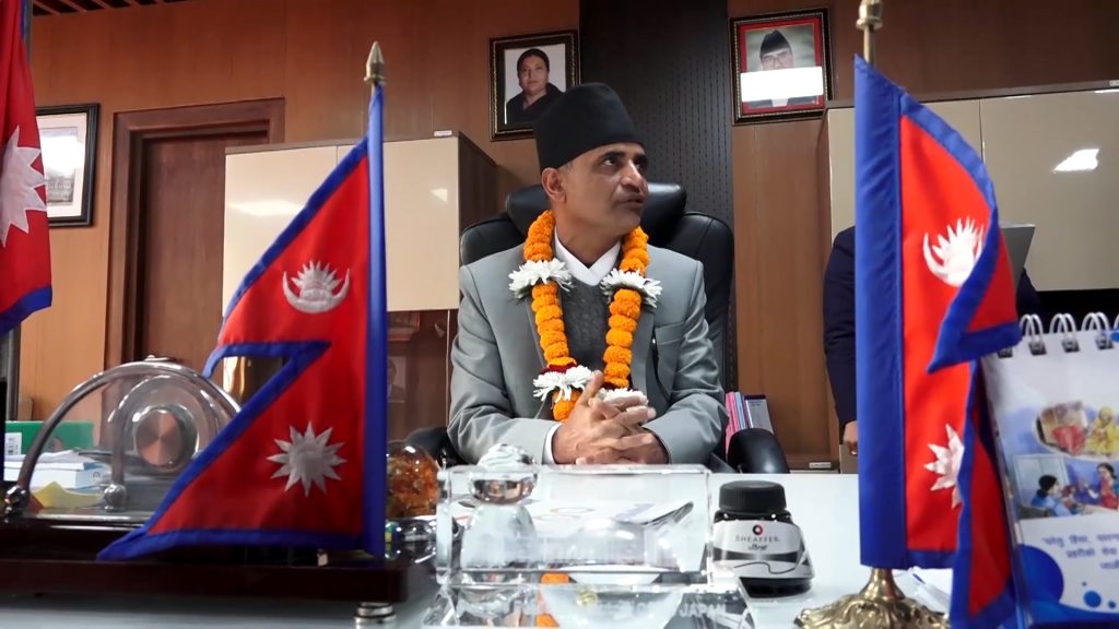 नवनियुक्त महान्यायाधिवक्ता दिनमणि पोखरेलले लिए शपथ