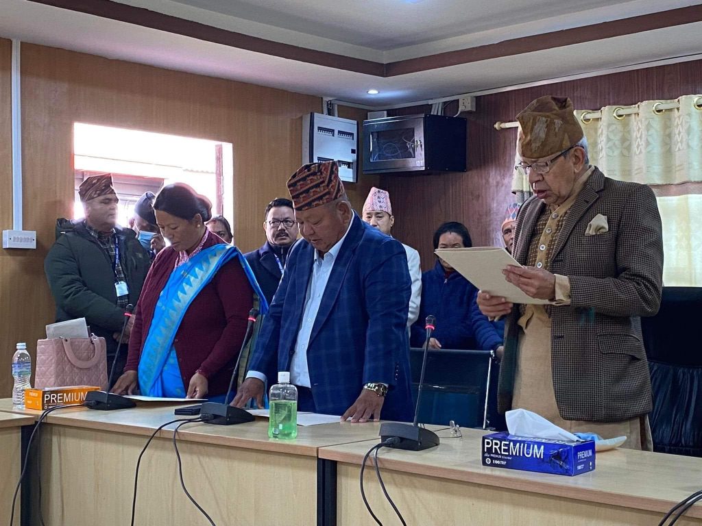 सांसद माया र प्रेमले लिए पद तथा गोपनीयताको शपथ