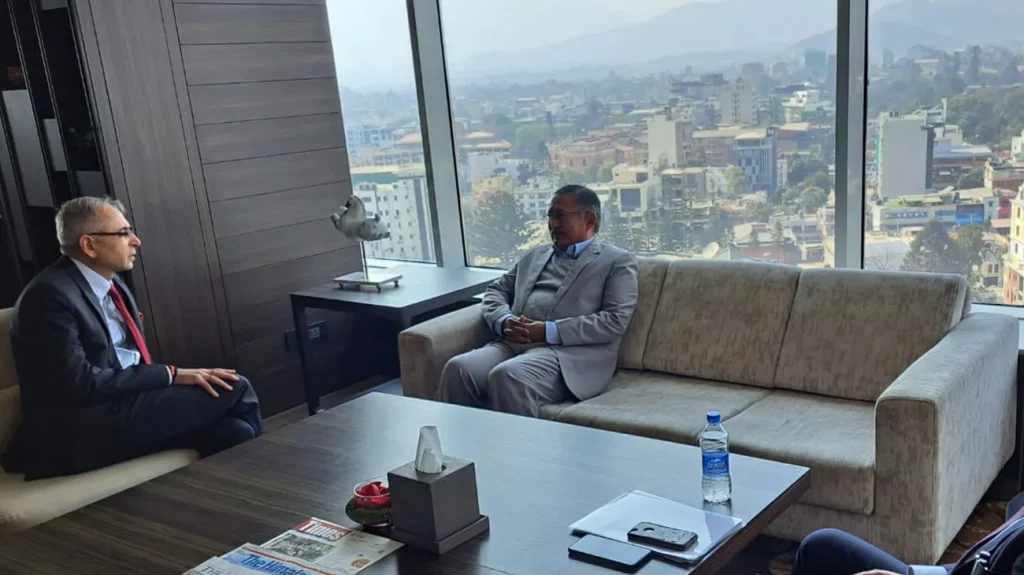 पूर्वगृहमन्त्री बालकृष्ण खाँणसँग भारतीय विदेश सचिव क्वात्राको भेटवार्ता