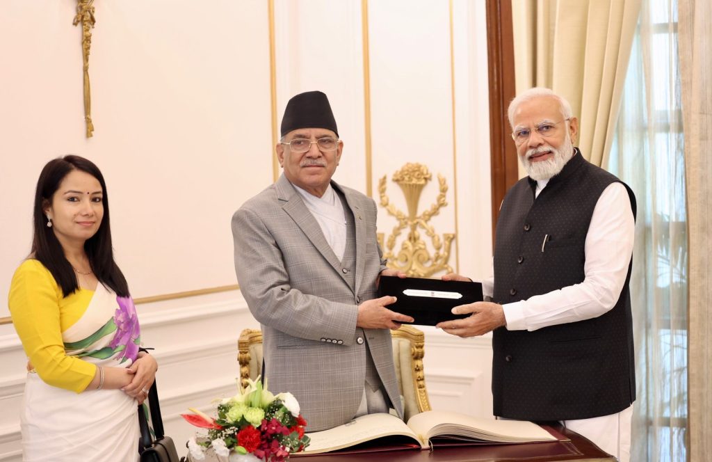 प्रचण्ड र मोदीले गरे रेलमार्गको उद्घाटन