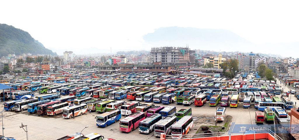 नयाँ बसपार्कबाट सञ्चालन हुन थाले माइक्रोबस