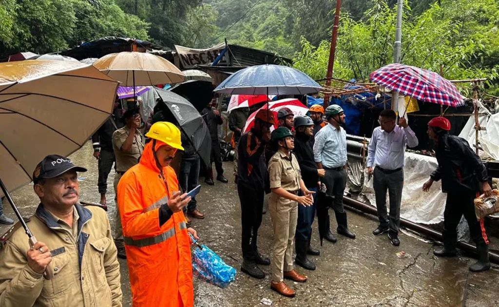 उत्तराखण्ड पहिरोमा बेपत्तामध्ये मृत फेला परेका तीन नेपालीको पहिचान खुल्यो