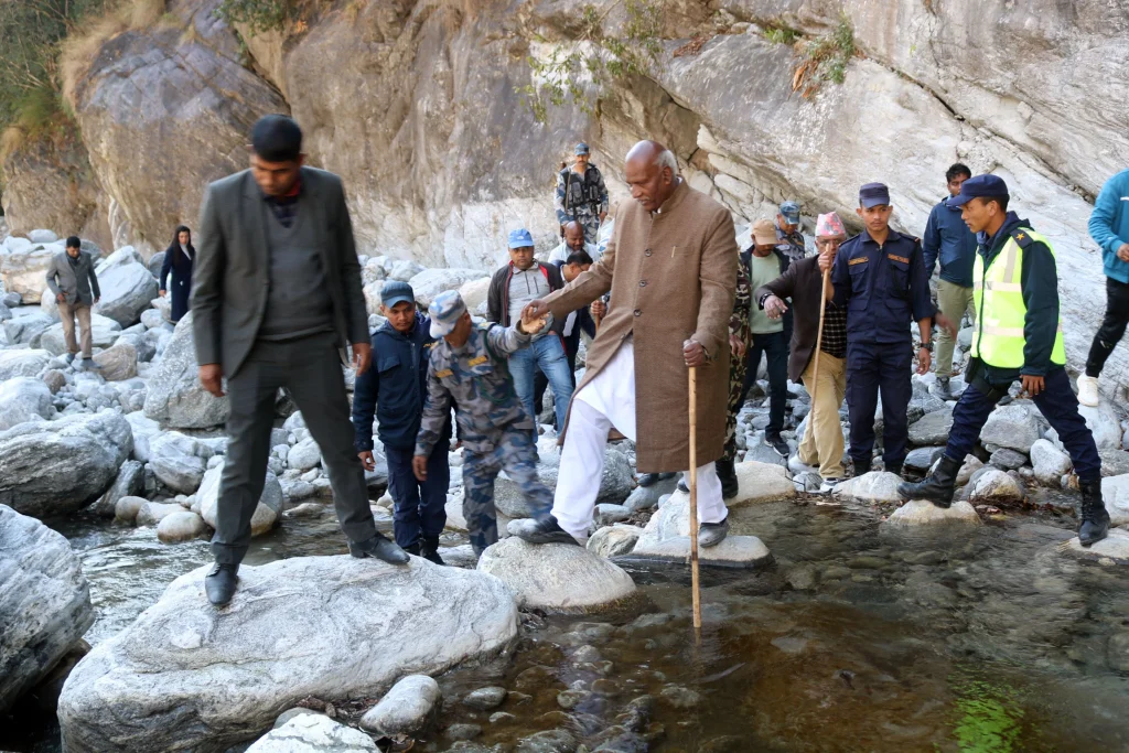 खानेपानी मन्त्री यादव मेलम्ची पुगे
