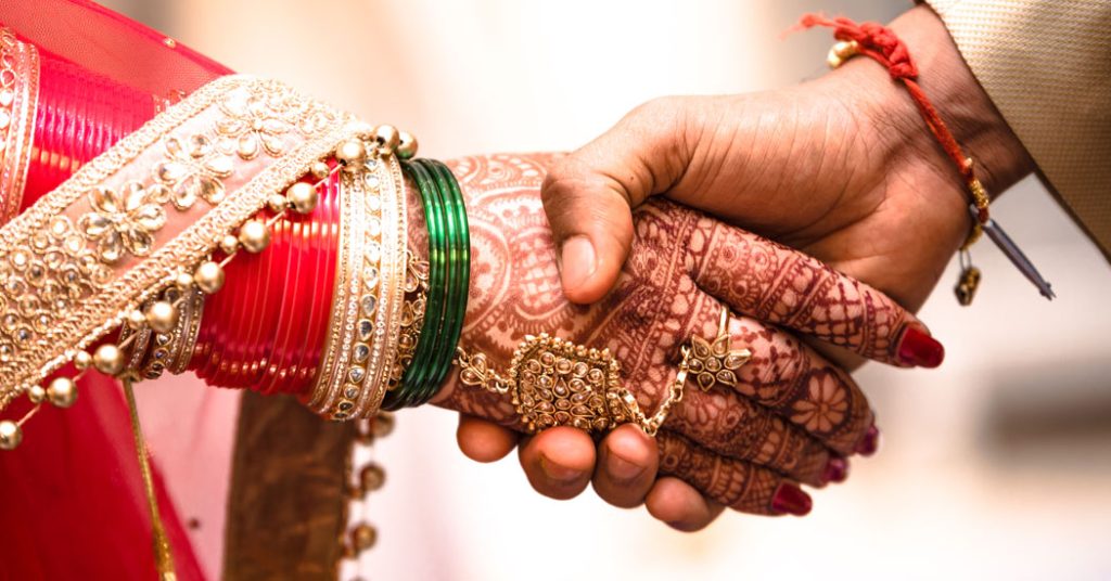 उमेर पुगेर बिहे गर्ने दम्पतीले ५० हजार पाउने