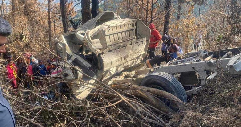 कास्कीमा भएको जीप दुर्घटनामा २ जनाको मृत्यु, १० घाइते