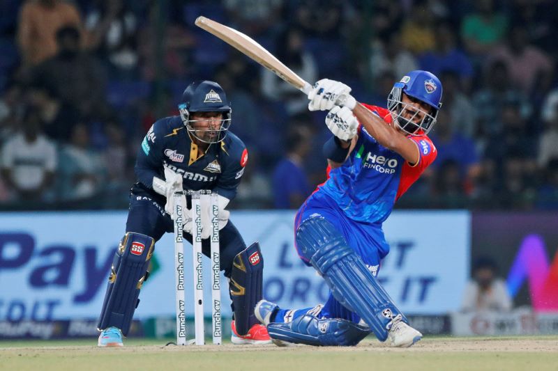आईपीएल क्रिकेटमा दिल्लीको जित, आज हैदरावाद र बैंगलुरुबीच प्रतिस्पर्धा हुने