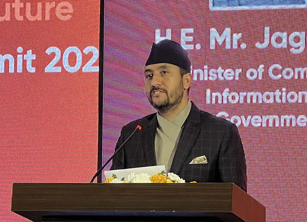 समग्र विकासका लागि एआई अपरिहार्य : सञ्चारमन्त्री खरेल